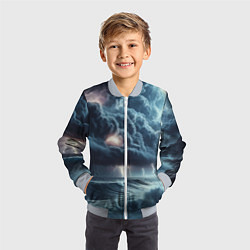 Бомбер детский Шторм на море - сверкание молний, цвет: 3D-серый — фото 2