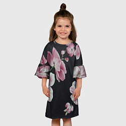 Платье клеш для девочки Цветы на черном фоне, цвет: 3D-принт — фото 2
