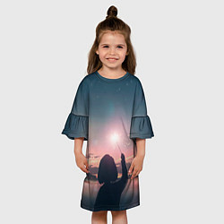 Платье клеш для девочки Девушка свечение волшебство, цвет: 3D-принт — фото 2