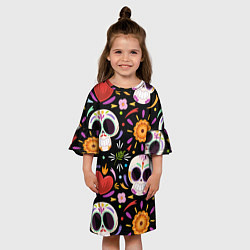 Платье клеш для девочки Веселые черепа в цветах, цвет: 3D-принт — фото 2