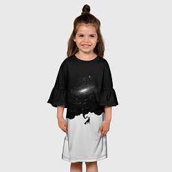 Платье клеш для девочки Черно-белая галактика, цвет: 3D-принт — фото 2