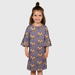 Платье клеш для девочки Деревянные лошадки качалки, цвет: 3D-принт — фото 2