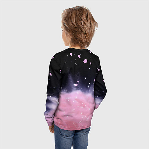 Детский лонгслив Розовая текстура с лепестками / 3D-принт – фото 4