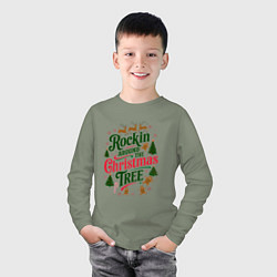 Лонгслив хлопковый детский Новогодняя атмосфера rockin around the christmas t, цвет: авокадо — фото 2