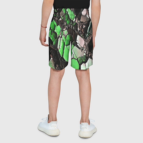 Детские шорты Чёрно-зелёный камень / 3D-принт – фото 4