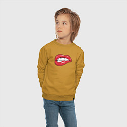 Свитшот хлопковый детский Красные прикушенные губы, цвет: горчичный — фото 2