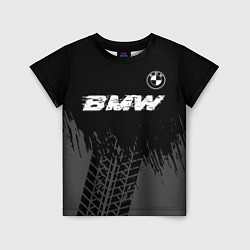 Детская футболка BMW speed на темном фоне со следами шин: символ св