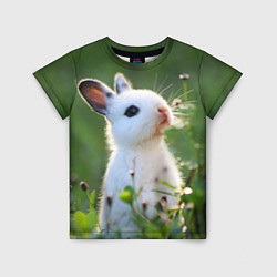 Детская футболка Кролик малыш на лужайке