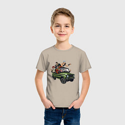 Футболка хлопковая детская Персонажи жожо едут на уазике джо джо, цвет: миндальный — фото 2