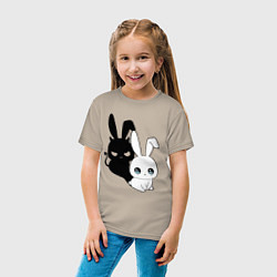 Футболка хлопковая детская Милый кролик - ангелочек или дьяволёнок?, цвет: миндальный — фото 2
