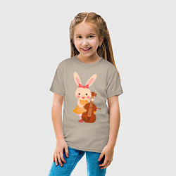 Футболка хлопковая детская Зайчик-музыкант, цвет: миндальный — фото 2