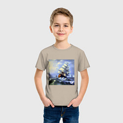 Футболка хлопковая детская Корабль плывет по бушующему морю, цвет: миндальный — фото 2