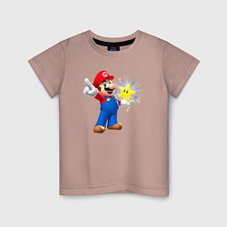 Детская футболка Марио держит звезду