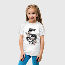 Футболка хлопковая детская Дракон с цветущей сакурой, цвет: белый — фото 2