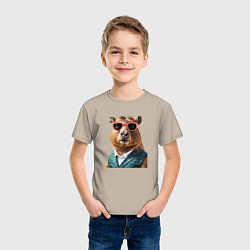 Футболка хлопковая детская Капибара в жилетке, цвет: миндальный — фото 2