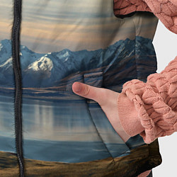 Детский жилет Горы озеро природа, цвет: 3D-красный — фото 2