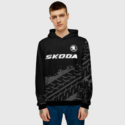 Толстовка-худи мужская Skoda speed на темном фоне со следами шин: символ, цвет: 3D-черный — фото 2