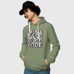 Толстовка-худи хлопковая мужская Drum and bass world wide, цвет: авокадо — фото 2