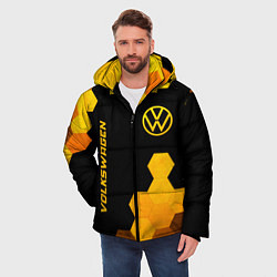 Куртка зимняя мужская Volkswagen - gold gradient: символ и надпись верти, цвет: 3D-черный — фото 2