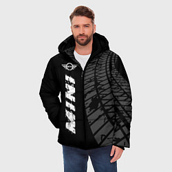 Куртка зимняя мужская Mini speed на темном фоне со следами шин по-вертик, цвет: 3D-черный — фото 2