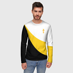 Лонгслив мужской Сокрушу пред ним врагов его малый желтый крест Ник, цвет: 3D-принт — фото 2