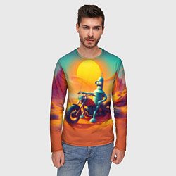 Лонгслив мужской Робот Бендер на мотоцикле в пустыне, цвет: 3D-принт — фото 2