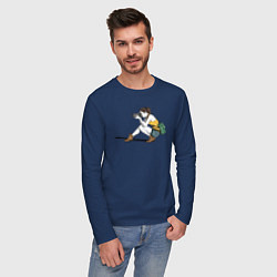 Лонгслив хлопковый мужской Девушка фотограф за работой, цвет: тёмно-синий — фото 2