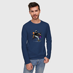 Лонгслив хлопковый мужской Космонавт - скейтбордист, цвет: тёмно-синий — фото 2