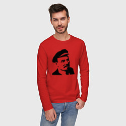 Лонгслив хлопковый мужской Ленин в кепке, цвет: красный — фото 2