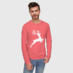 Лонгслив хлопковый мужской Новогодний минималистичный олень, цвет: коралловый — фото 2