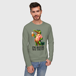 Лонгслив хлопковый мужской Мы верим в пиво - девиз, цвет: авокадо — фото 2