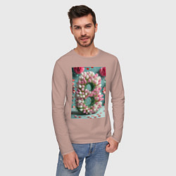 Лонгслив хлопковый мужской Тюльпаны к 8 марта, цвет: пыльно-розовый — фото 2