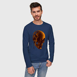 Лонгслив хлопковый мужской Оранжевый череп в тенях, цвет: тёмно-синий — фото 2