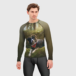 Рашгард мужской Собачка на траве, цвет: 3D-принт — фото 2