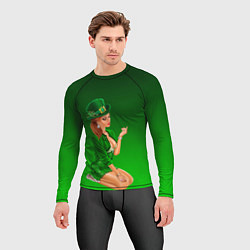 Рашгард мужской Девушка лепрекон в зеленом, цвет: 3D-принт — фото 2