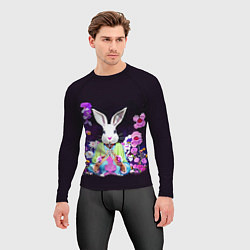 Рашгард мужской Кролик в цветах на черном фоне, цвет: 3D-принт — фото 2