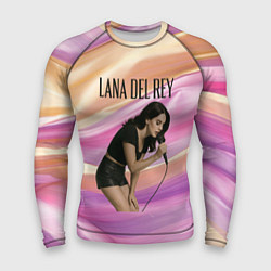 Мужской рашгард Lana Del Rey поет в микрофон