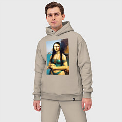 Мужской костюм оверсайз Мона Лиза на пляже - Биарриц - Франция, цвет: миндальный — фото 2