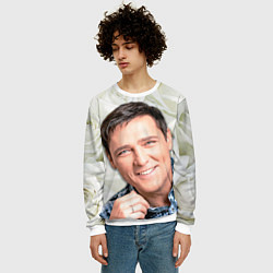 Свитшот мужской Юрий Шатунов на фоне белых роз, цвет: 3D-белый — фото 2