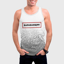 Майка-безрукавка мужская Барабанщик - в красной рамке на светлом, цвет: 3D-белый — фото 2