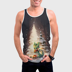 Майка-безрукавка мужская Чиби-дракон под ёлкой с подарками, цвет: 3D-белый — фото 2