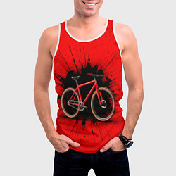 Майка-безрукавка мужская Трековый велосипед на красном, цвет: 3D-белый — фото 2