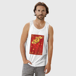 Майка мужская хлопок Китайский иероглиф и золотой кролик на красном, цвет: белый — фото 2