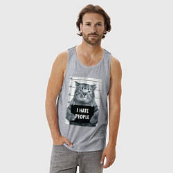 Майка мужская хлопок Кот преступник уголовник с табличкой, цвет: меланж — фото 2