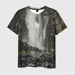Мужская футболка Водопад между скал