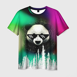 Мужская футболка Панда в очках на фоне северного сияния и леса
