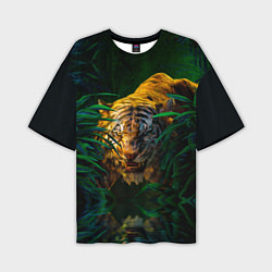 Мужская футболка оверсайз Крадущийся тигр в джунглях