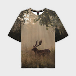 Мужская футболка оверсайз Олень в лесу в лучах солнца