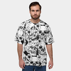 Футболка оверсайз мужская Чёрно белые черепа и маки, цвет: 3D-принт — фото 2