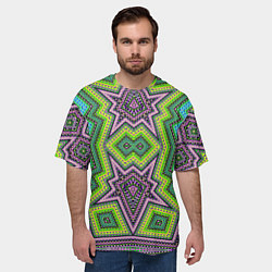 Футболка оверсайз мужская Яркий восточный орнамент в зелено-розовых цветах, цвет: 3D-принт — фото 2